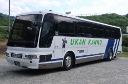 大型バス③　外観